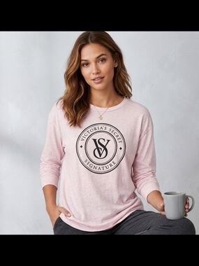 Victoria’s Secret Signature Logo Long Sleeve T-Shirt - Pink - Size Medium